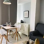 Estudio Con Amplia Terraza En Appartement