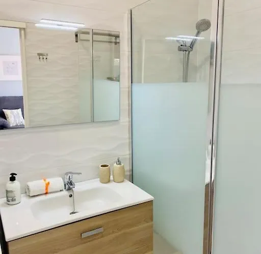 Estudio Con Amplia Terraza En Appartamento *